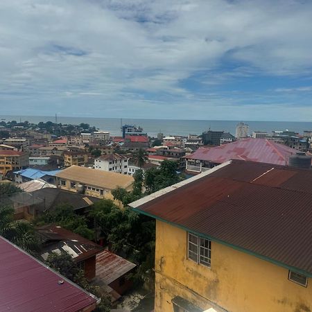 Debora Guest House Freetown Exterior photo